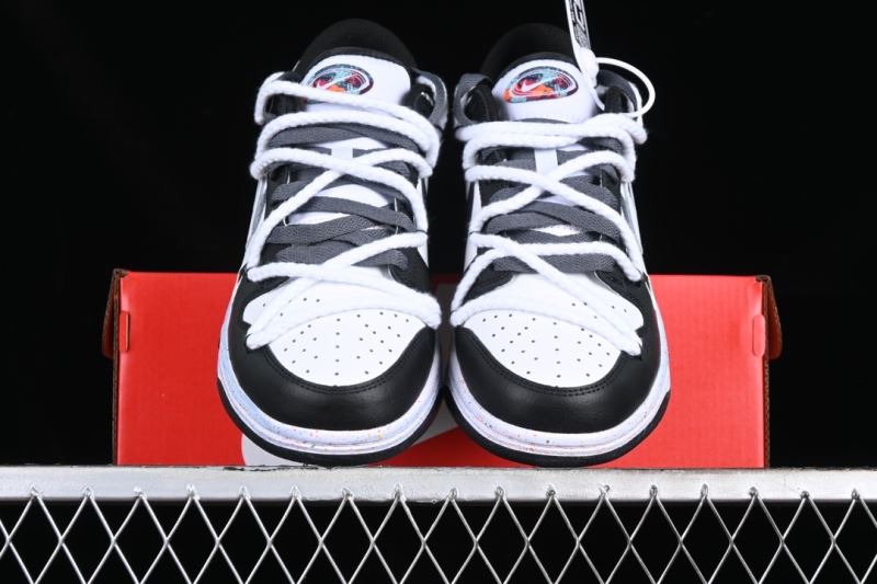 Nike Dunk Shoes